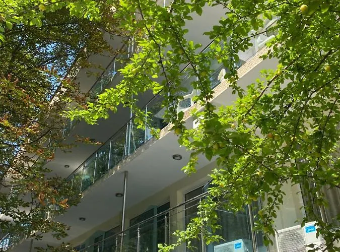 каменец бюджет 2* Несебър