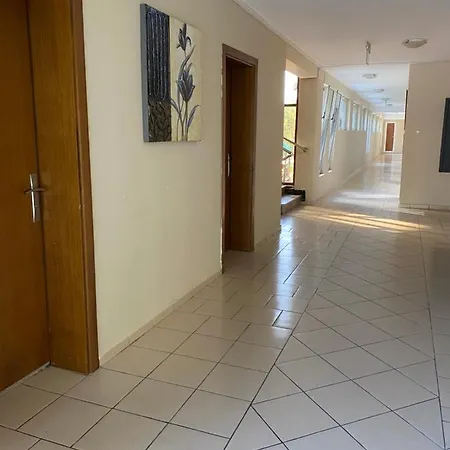 Ξενοδοχείο Kamenec Budget 2*